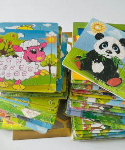 jigsaw puzzle with base image